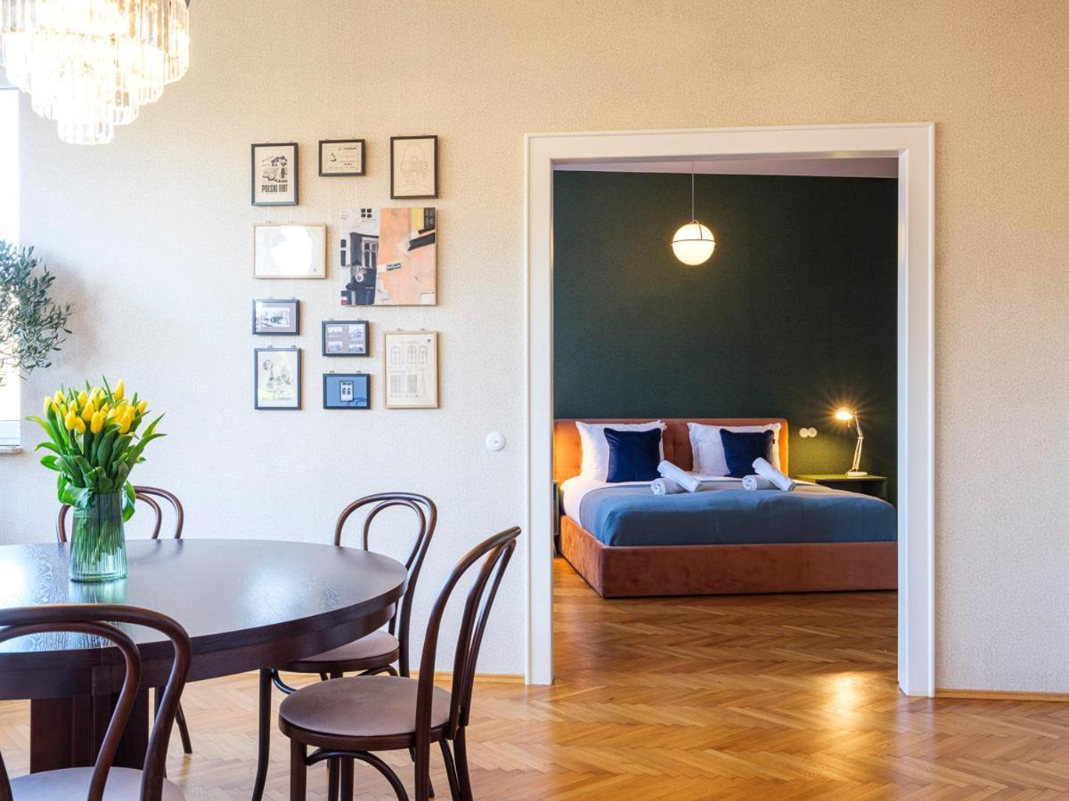Tyzenhauz Grand Apartaments Краков Номер фото